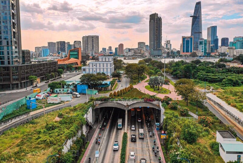 hầm thủ thiêm quận 2 (1)